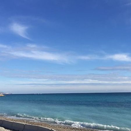 Studio 28 M2 Au Calme A Ментона Экстерьер фото